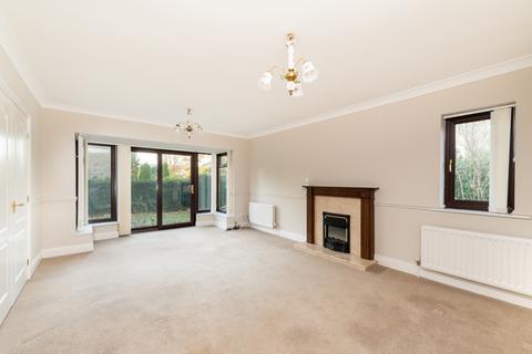 3 bedroom bungalow for sale, Wingfield Court, Bingley, West Yorkshire, BD16