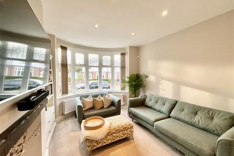 25 Olivers Mount, Sheffield, S9 4PA