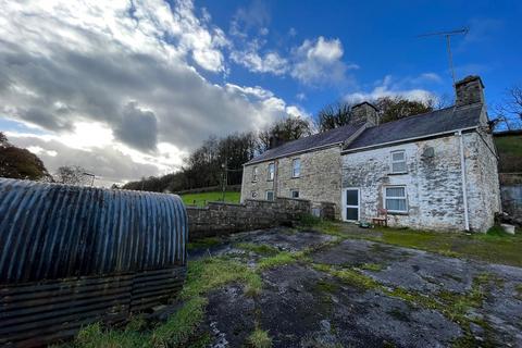 5 bedroom farm house for sale - Pontsian, Llandysul, SA44