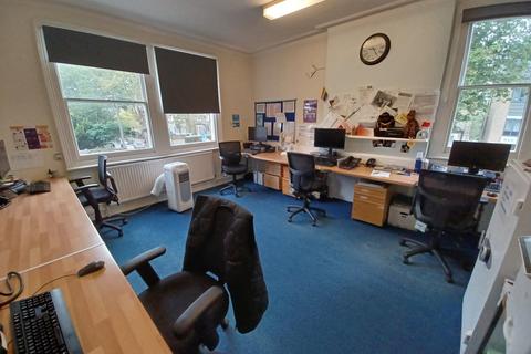 Office to rent, Bromley BR1
