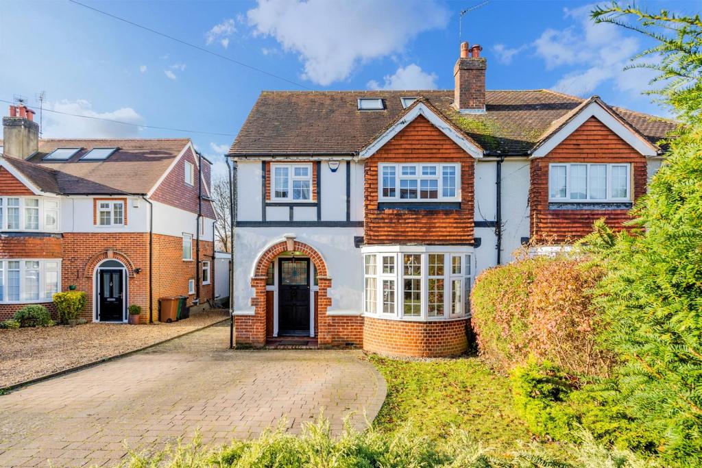 Roundwood View, Banstead 4 bed semidetached house for sale £725,000