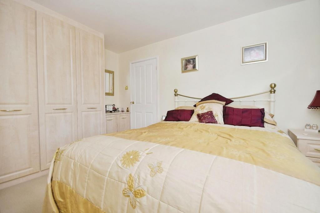 Bedroom no.1