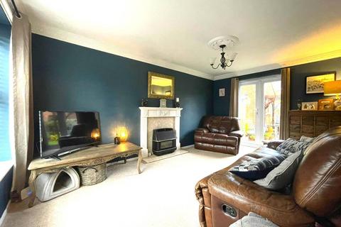 3 bedroom detached house for sale, The Poplars, Brandesburton, Driffield