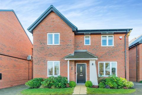 2 Freer Drive, Uppingham, Oakham, LE15 9EF