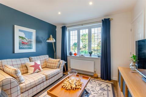 2 Freer Drive, Uppingham, Oakham, LE15 9EF