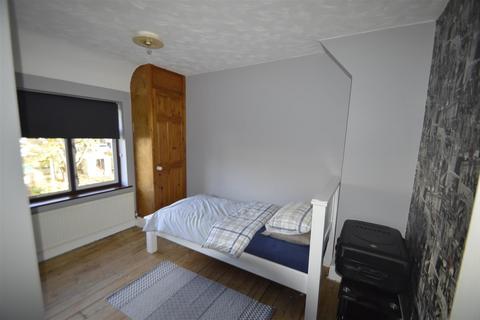 2 bedroom terraced house for sale - Rugby Road, Dagenham