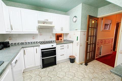 3 bedroom detached house for sale, Heol Y Wern, North Park Estate, Cardigan