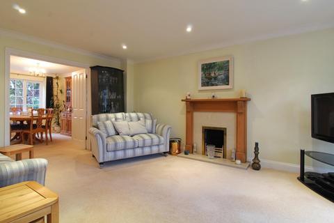 4 Bramley Close, Shefford, SG17 5BZ
