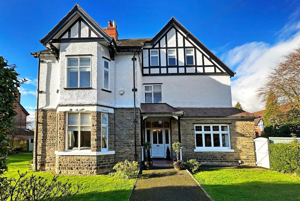 Prescot Road, Hale 6 bed semidetached house for sale £1,625,000