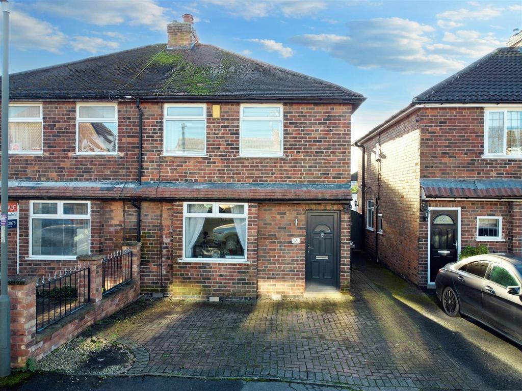 Lawrence Avenue, Breaston 2 bed semidetached house for sale £230,000