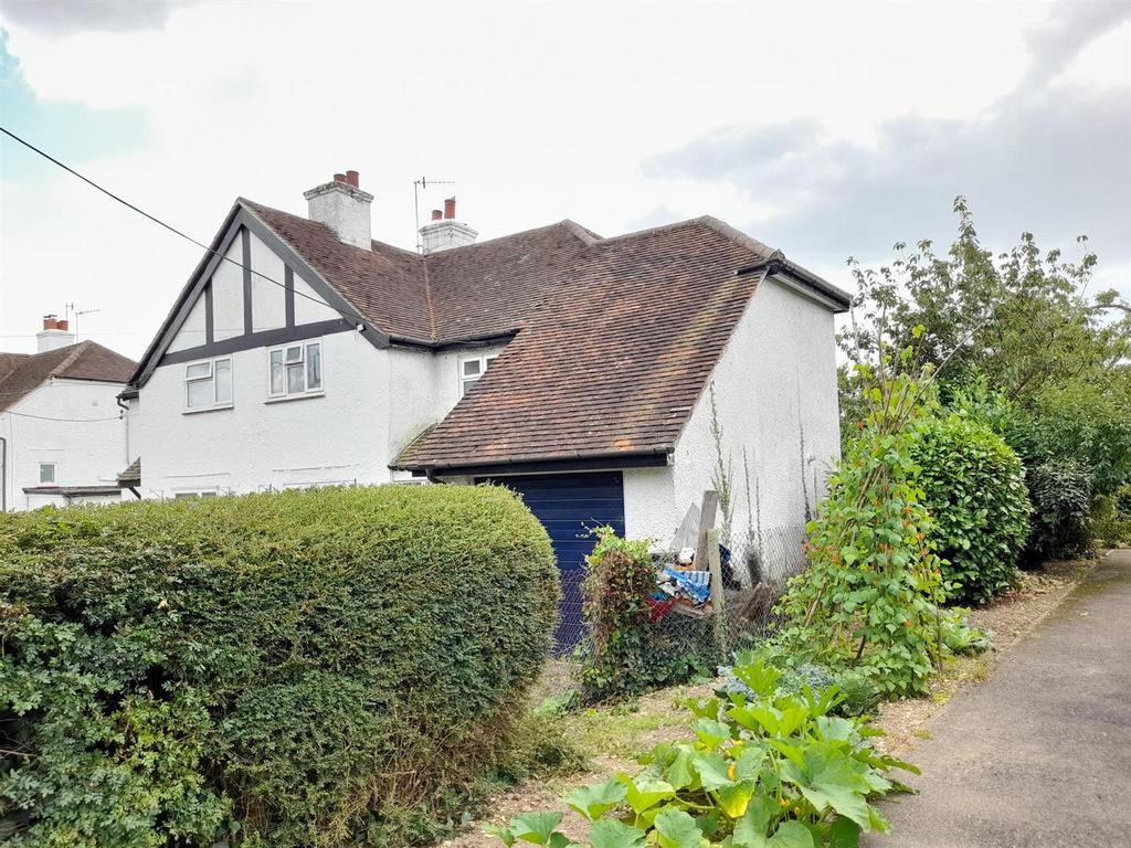 Exterior 2.jpg