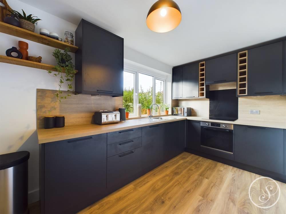 Skelton Road, Leeds 2 bed terraced house to rent £975 pcm (£225 pw)