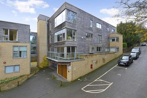 2 bedroom apartment for sale, Hitherbury Close, Guildford