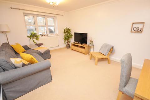 2 bedroom flat to rent, Callao Quay, Sovereign Harbour North, Eastbourne
