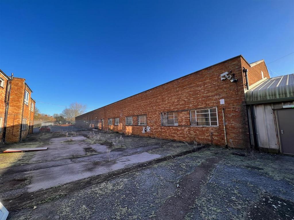 Thorpe Road, Melton Mowbray LE13 Property £20,833 pcm (£4,808 pw)