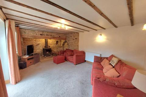 4 bedroom cottage for sale, Church Lane, Great Doddington, Northamptonshire NN29