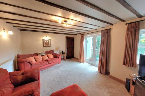 4 bedroom cottage for sale, Church Lane, Great Doddington, Northamptonshire NN29