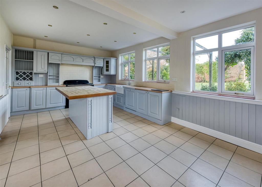 Upper Whittimere Farmhouse-kitchen4.jpg