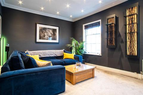 2 bedroom apartment to rent - Western Terrace, The Park, Nottingham