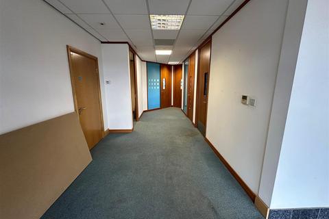 Office to rent, Lewis Court, Grove Park, Leicester, LE19 1SD