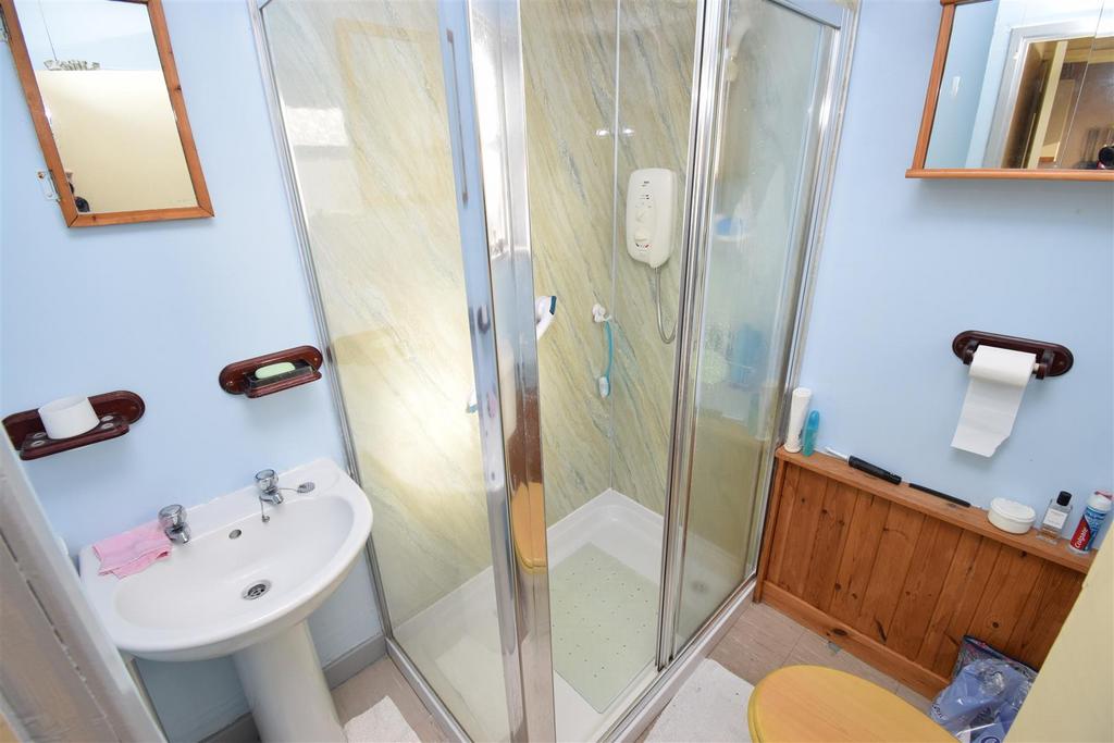 Shower room.jpg