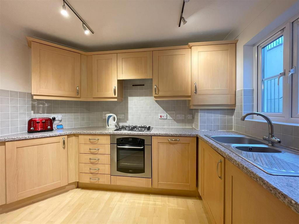 Kitchen.jpg