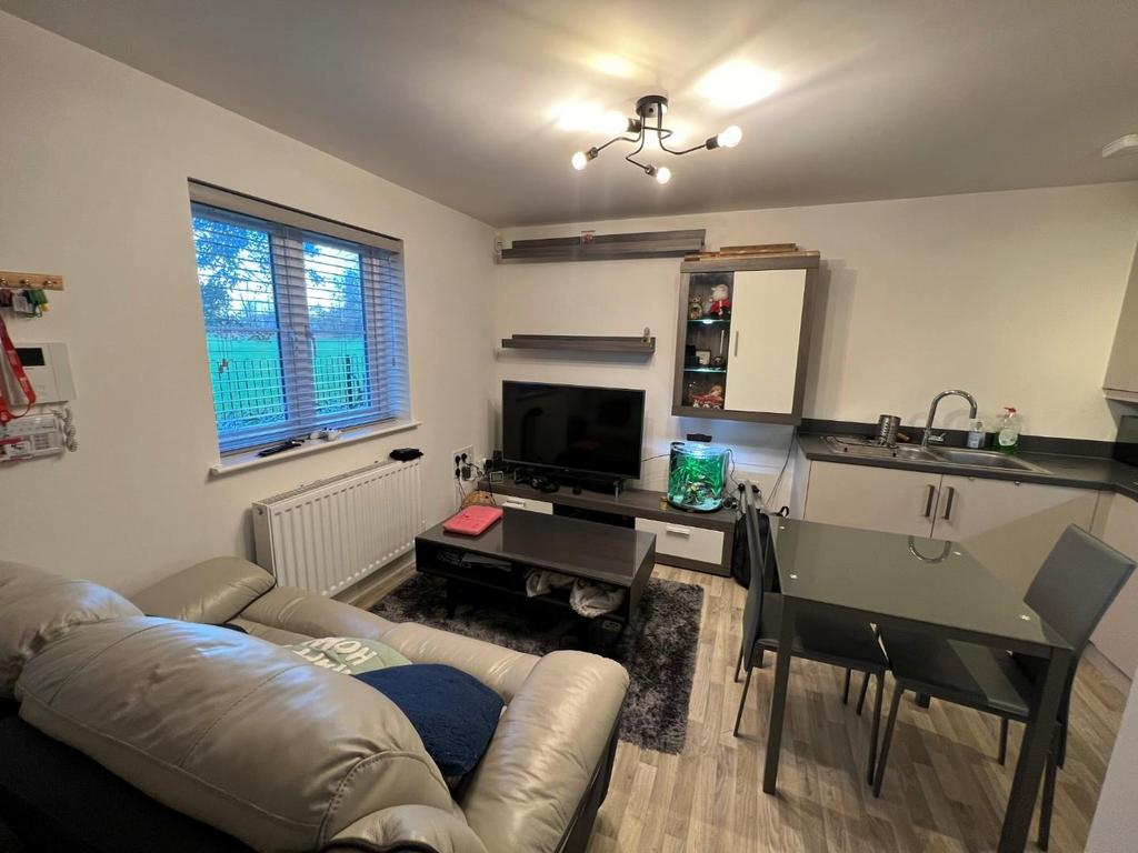 Living Room.jpg