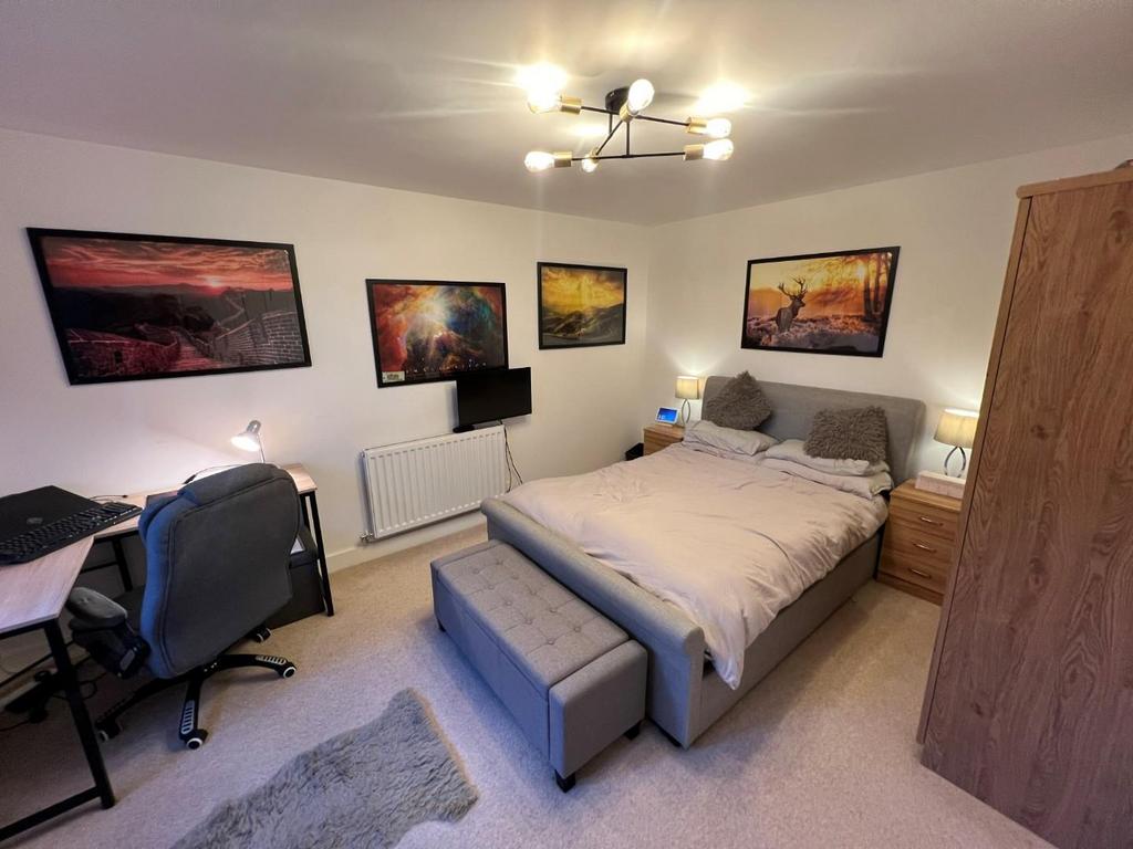 Bedroom.jpg