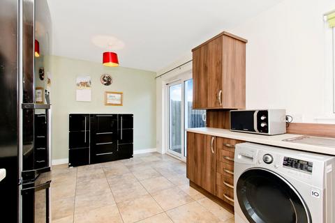 67 Orchard Way, Inchture, Perth, PH14 9QB