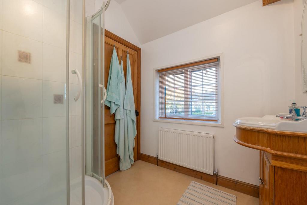 Bathrooms-1.jpg
