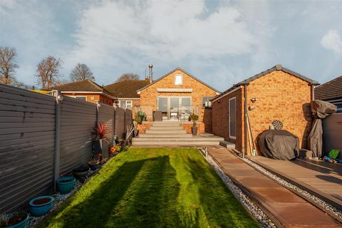 12 Cornwall Crescent, Brighouse, HD6 4DS