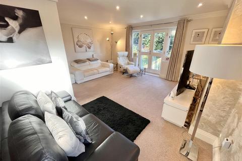 46 Manchester Road, Wilmslow, SK9 2JB