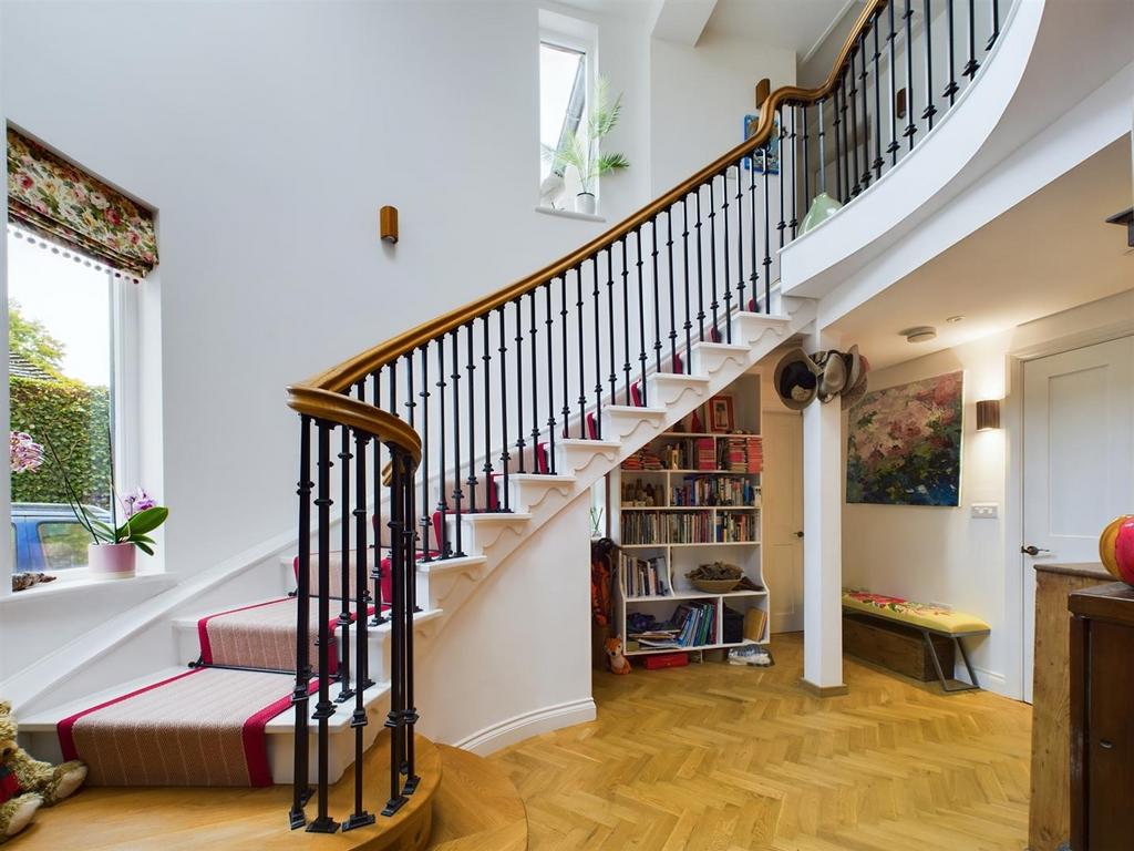Hackness Road, Scalby, Scarborough 6 bed detached house for sale £