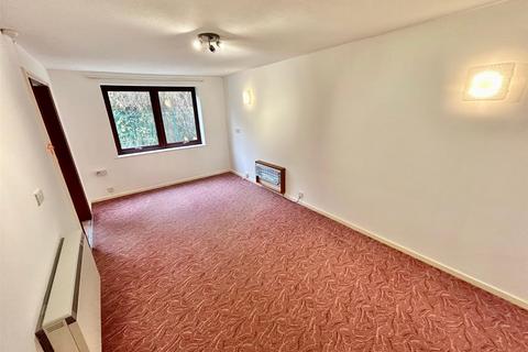 1 bedroom retirement property for sale, Charter Road, Chippenham