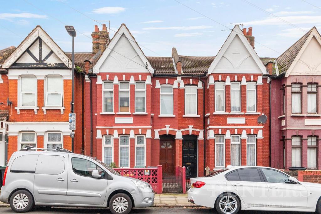 GFF, 110 Broadwater Road N17 6 ET-12.jpg