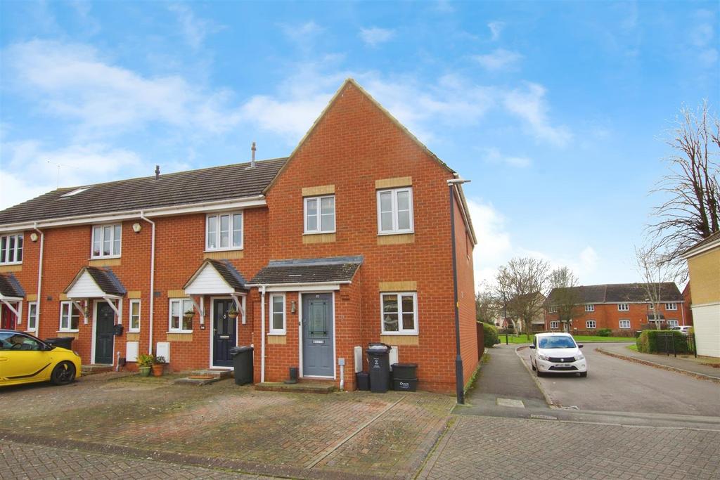 Winton Rd, Swindon SN3 3 bed end of terrace house to rent £1,100 pcm