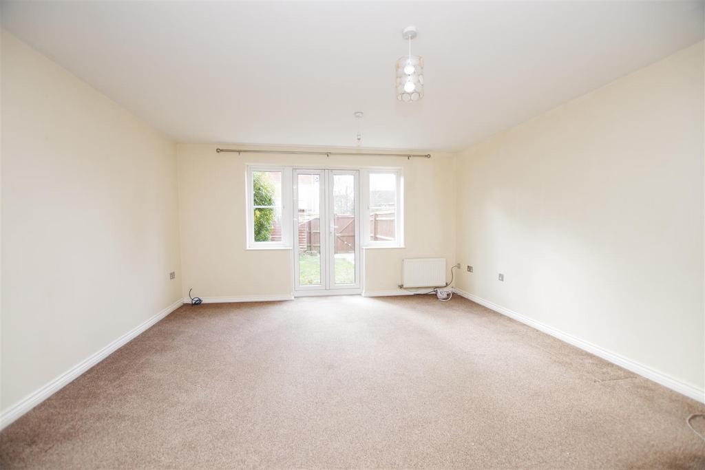 Winton Rd, Swindon SN3 3 bed end of terrace house to rent £1,100 pcm