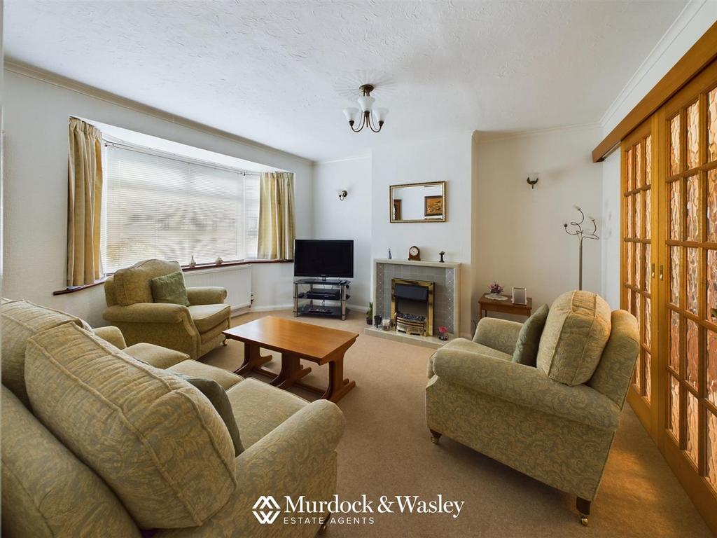 Lavington Drive, Longlevens, Gloucester 3 bed semidetached house for