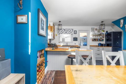 3 bedroom semi-detached house for sale - Wexford Road, Knowle West