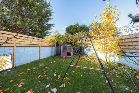 3 bedroom semi-detached house for sale - Wexford Road, Knowle West