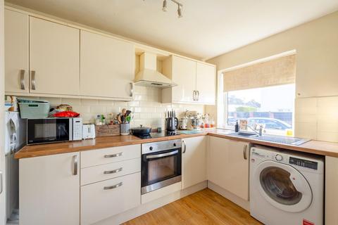 2 bedroom flat for sale - Fraley Road, Westbury-On-Trym