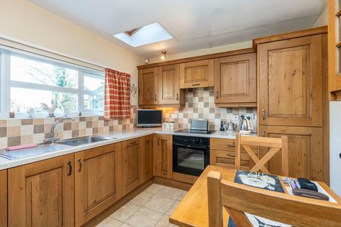 2 bedroom cottage for sale, Station Road, Old Leake, Boston, PE22