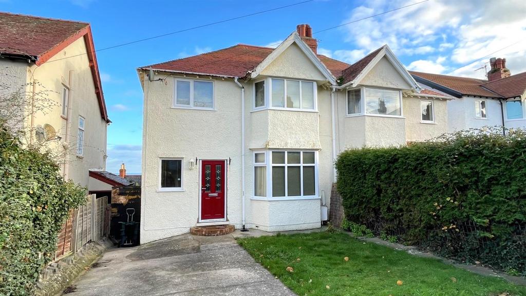 Smith Avenue, Old Colwyn, Colwyn Bay 3 bed semidetached house for sale
