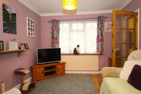 3 bedroom terraced house for sale, Mullway, Letchworth Garden City, SG6