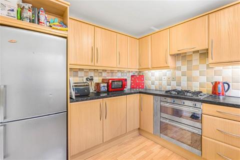 2 bedroom flat for sale, Harpenden AL5