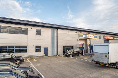 Industrial unit to rent, Unit 3, White Hart Works, 550 White Hart Lane, Tottenham, N17 7BF