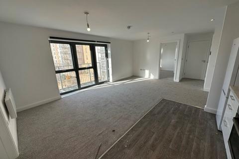 2 bedroom apartment to rent - Two Bedroom Apartments, Garland Apartments, 1 Gorse Road, Luton, Bedfordshire, LU1 4GA