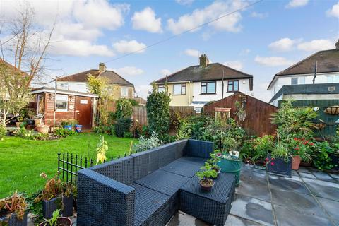 2 Anstead Drive, Rainham, RM13 7QS