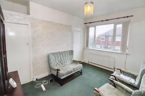 2 bedroom flat for sale - Scarborough Road, Walker, Newcastle upon Tyne, Tyne and Wear, NE6 2RX