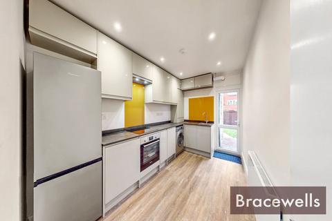 2 bedroom flat to rent - Macdonald Road, London N11